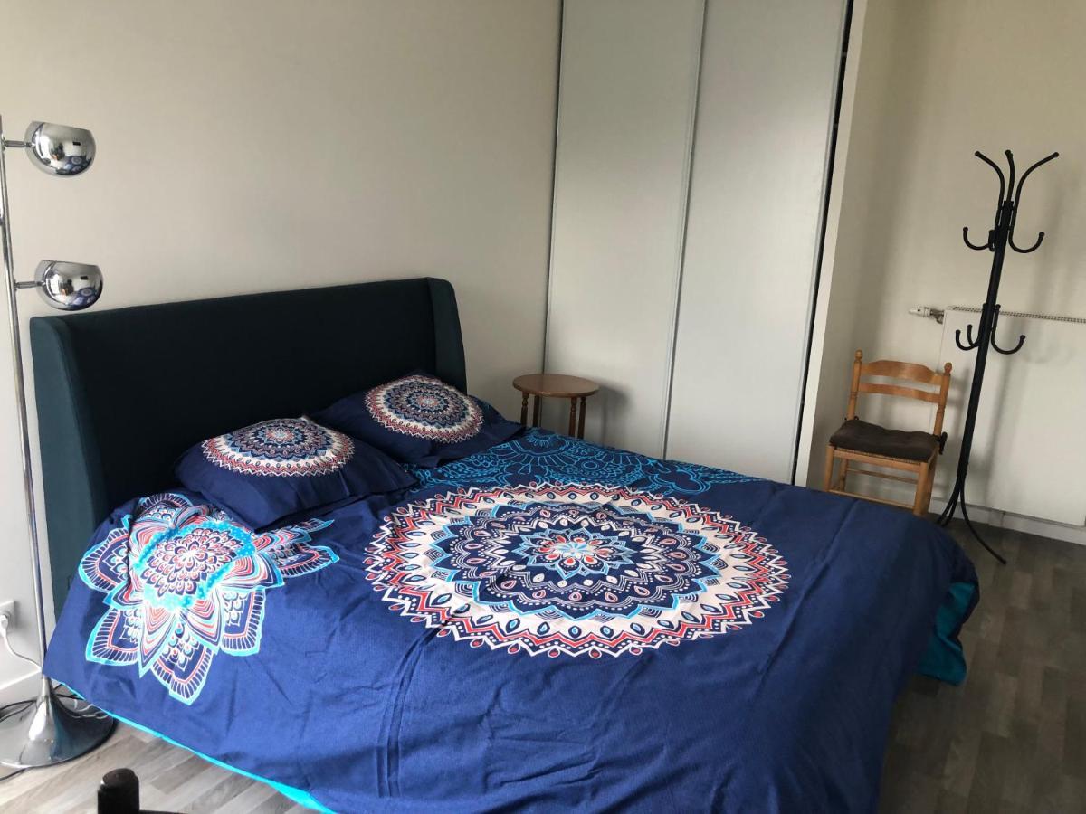 Grande Chambre 14 M2 Avec Salle De Bain Privative A Nanterre Prefecture Proche La Defense Arena Campus Sncf Et Paris Zewnętrze zdjęcie